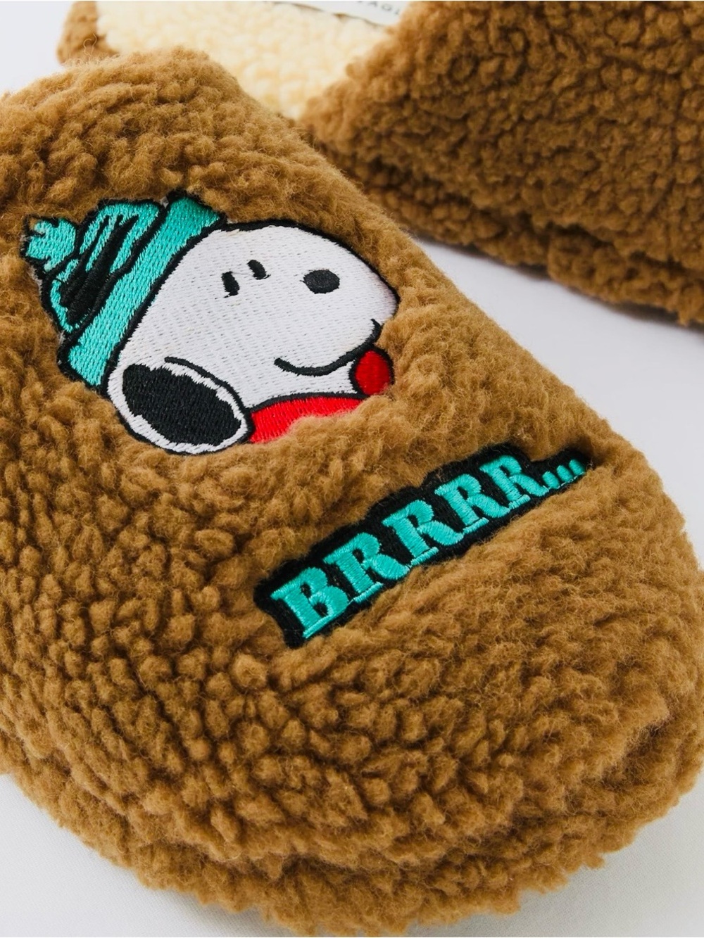American Eagle Unixex Outfitters Brown Sherpa Snoopy Slippers size 11/12 - Picture 4 of 5